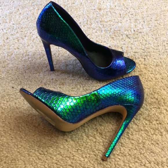 Liliana Shoes - Liliana size 5.5 mermaid open toe heels